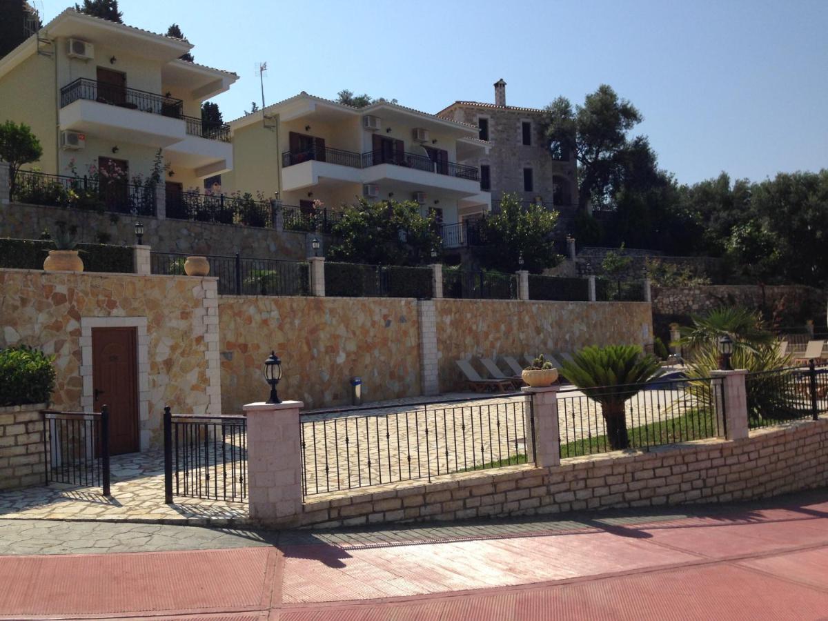 Demiris Hotel Sivota  Bagian luar foto