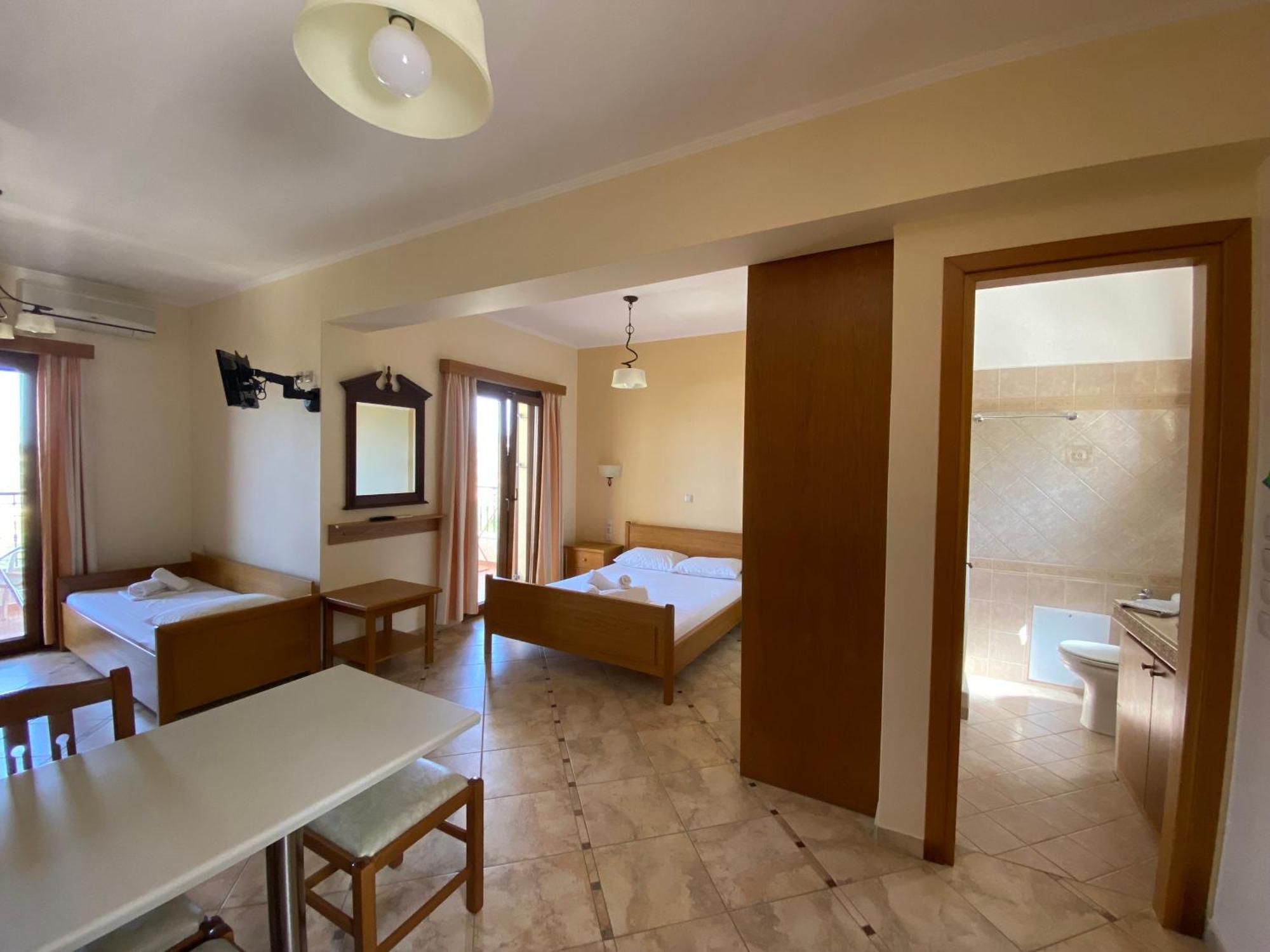 Demiris Hotel Sivota  Bagian luar foto